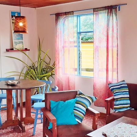 Montana Linda Guest House Orosí 외부 사진