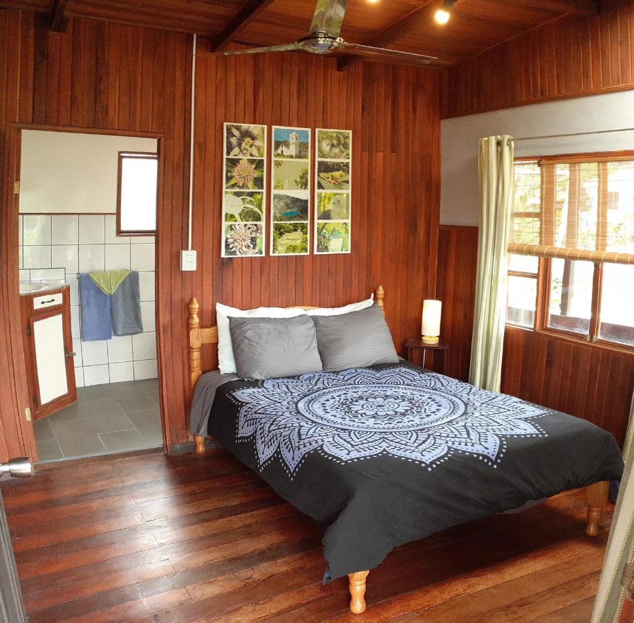 Montana Linda Guest House Orosí 외부 사진