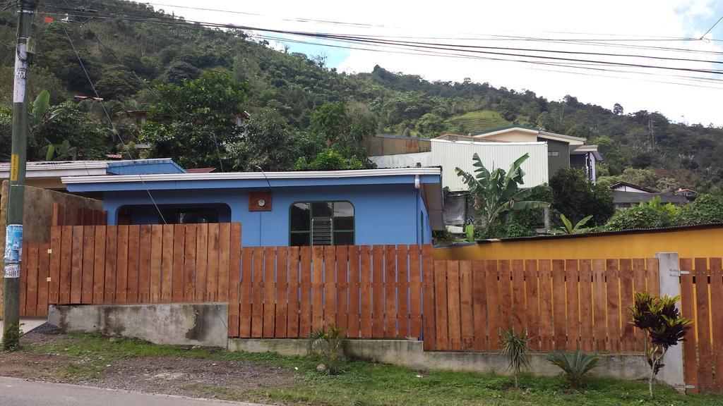 Montana Linda Guest House Orosí 외부 사진
